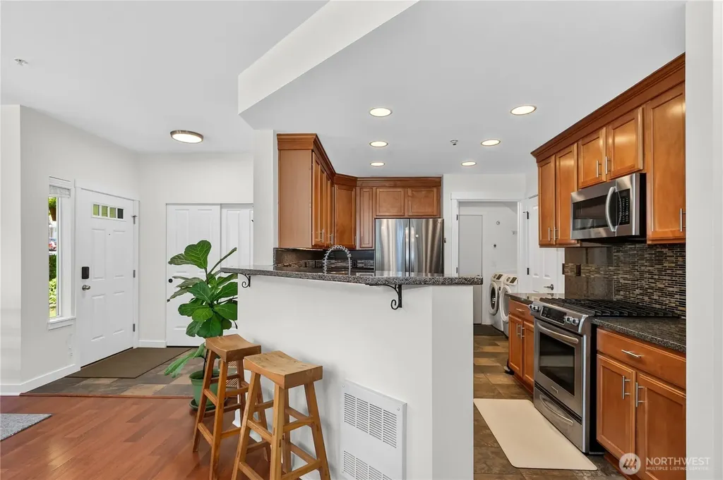 1855 SE Trossachs Boulevard Sammamish WA 98075