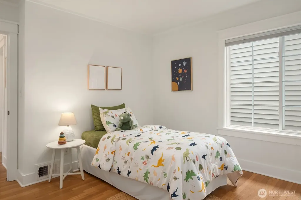 6750 12th Avenue NW Seattle WA 98117