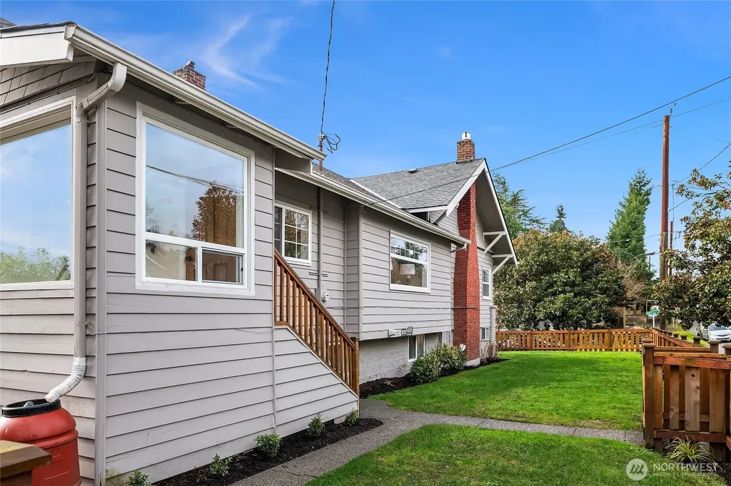 6750 12th Avenue NW Seattle WA 98117