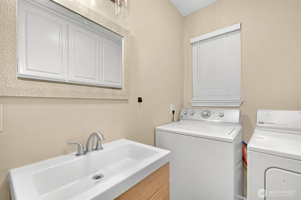 1513 Primrose Court Lynden WA 98264
