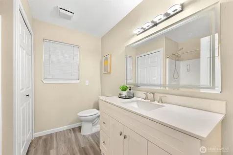 1513 Primrose Court Lynden WA 98264
