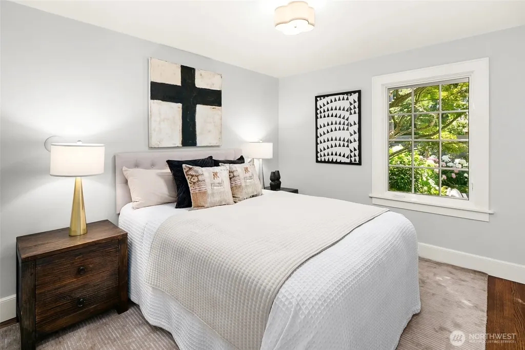 2057 Mcgilvra Boulevard E Seattle WA 98112
