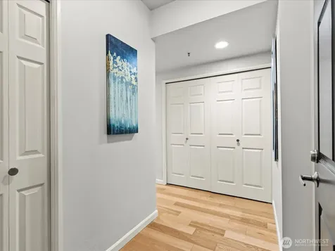 177 107th Avenue NE Bellevue WA 98004