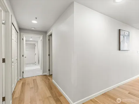 177 107th Avenue NE Bellevue WA 98004