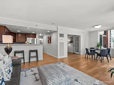 177 107th Avenue NE Bellevue WA 98004