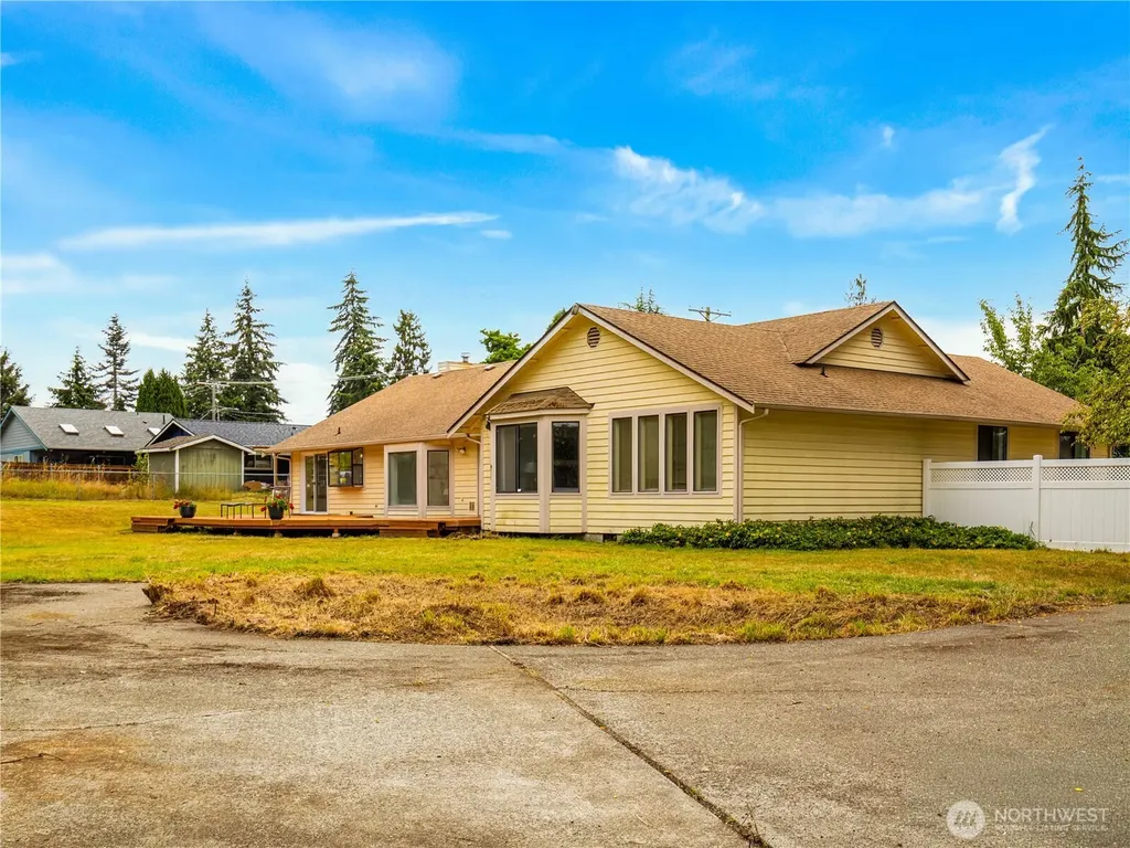 501 E 82nd Street Tacoma WA 98404