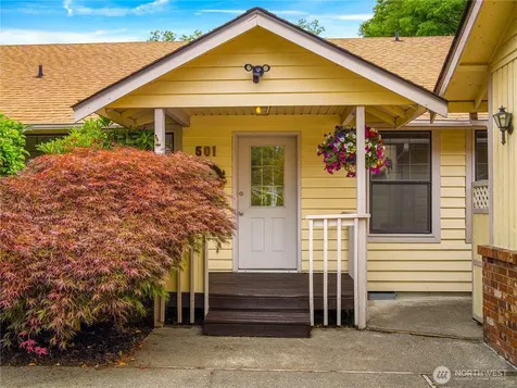 501 E 82nd Street Tacoma WA 98404