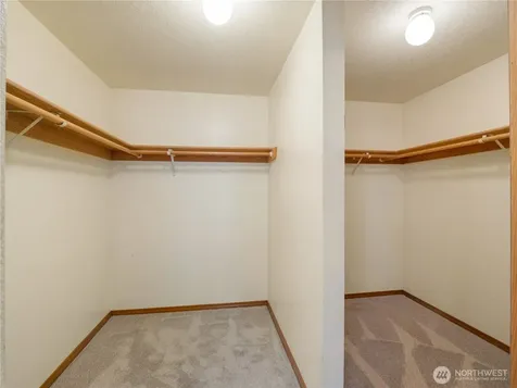 501 E 82nd Street Tacoma WA 98404