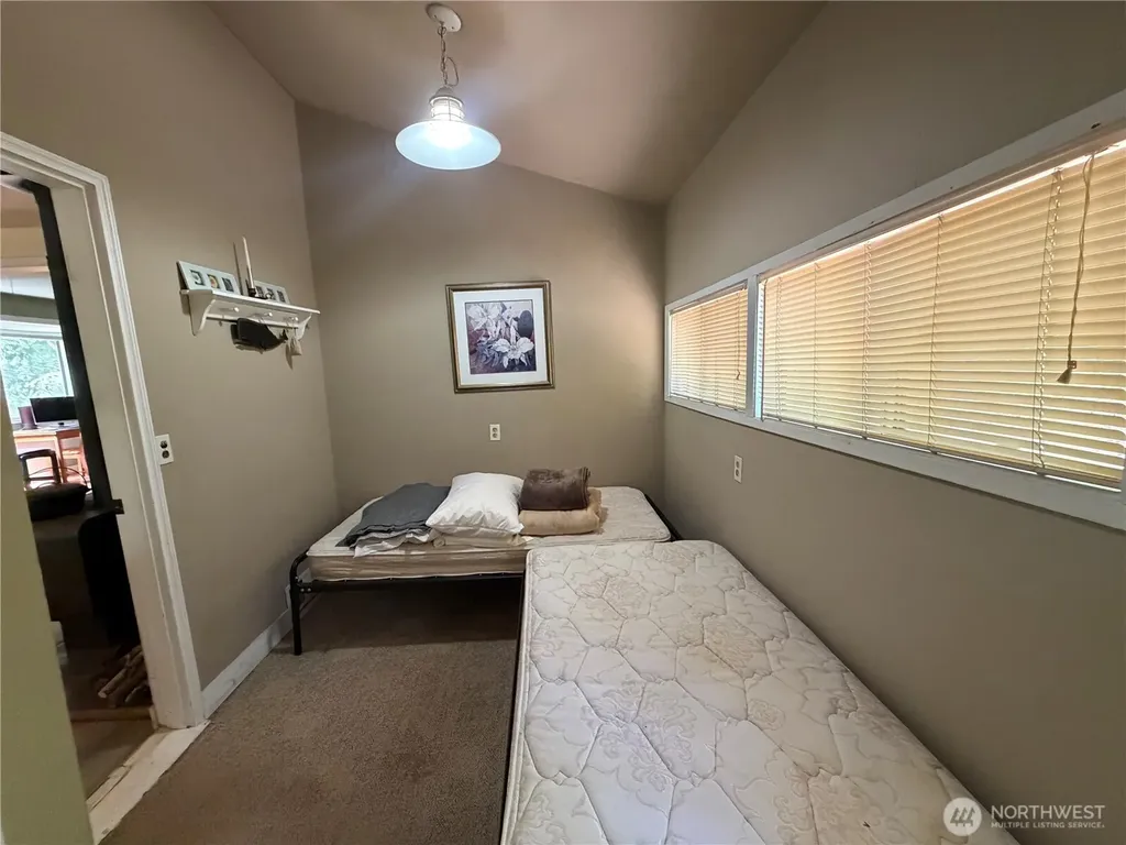 10 Creek Court Brinnon WA 98320