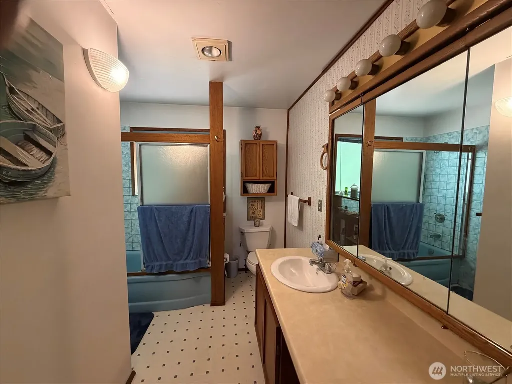 10 Creek Court Brinnon WA 98320
