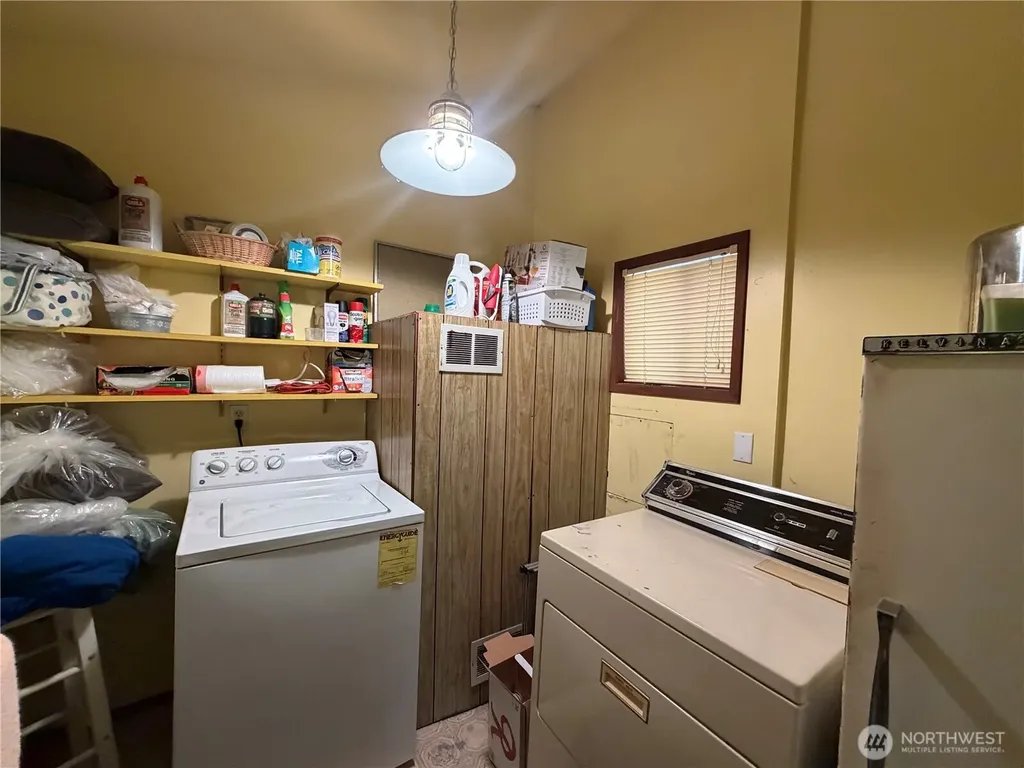 10 Creek Court Brinnon WA 98320