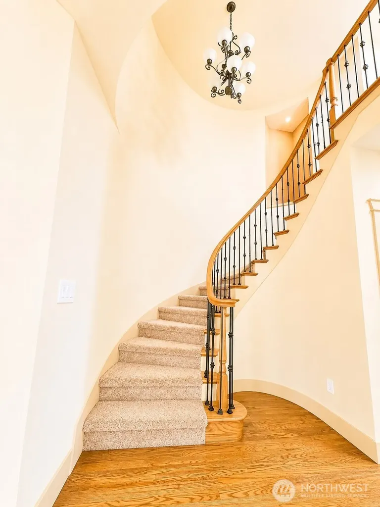 18626 37th Dr SE Bothell WA 98012