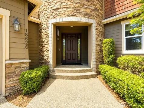 18626 37th Dr SE Bothell WA 98012