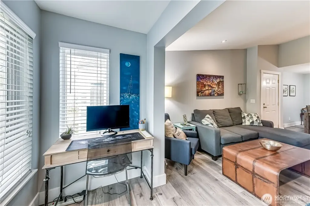 975 Aberdeen Avenue NE Renton WA 98056