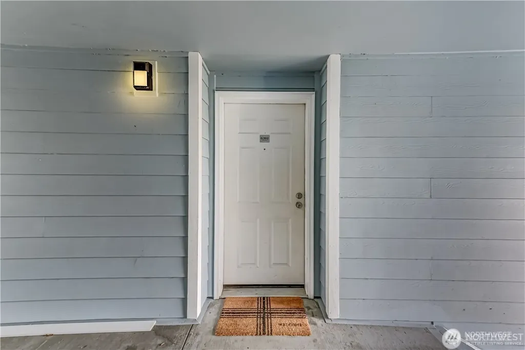 975 Aberdeen Avenue NE Renton WA 98056