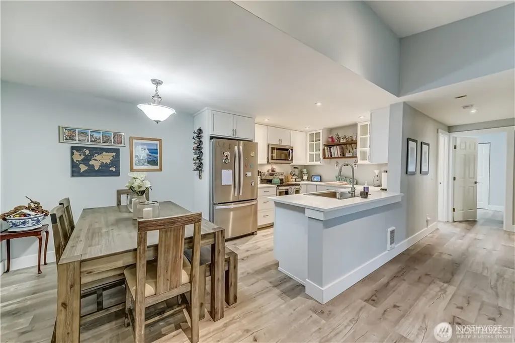 975 Aberdeen Avenue NE Renton WA 98056