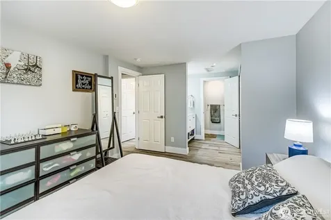 975 Aberdeen Avenue NE Renton WA 98056