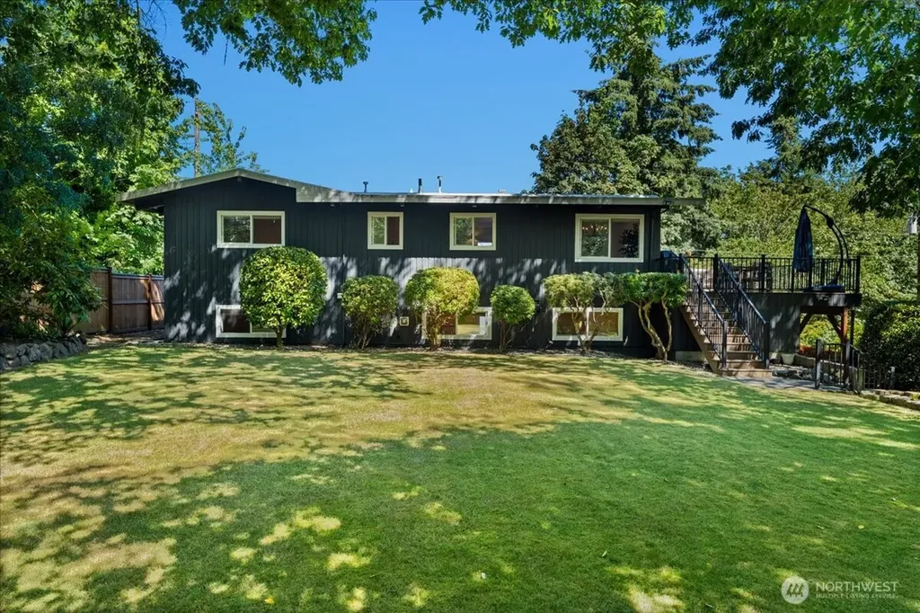 9514 Goodman Avenue Gig Harbor WA 98332