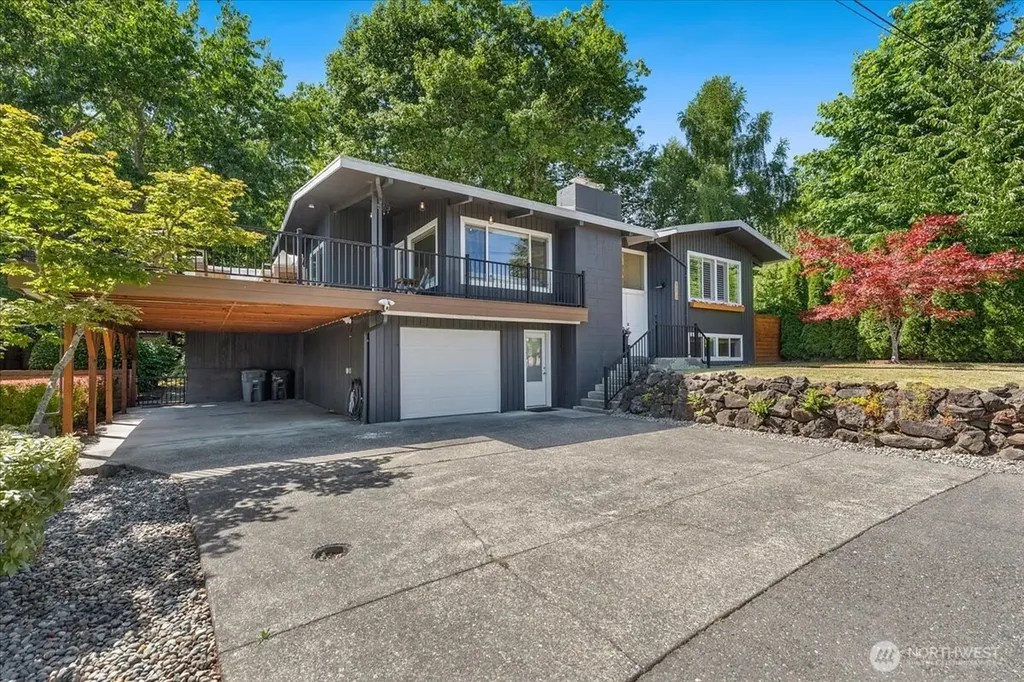 9514 Goodman Avenue Gig Harbor WA 98332