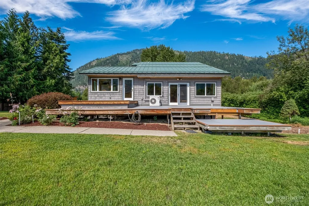 87 Outrigger Lane Leavenworth WA 98826