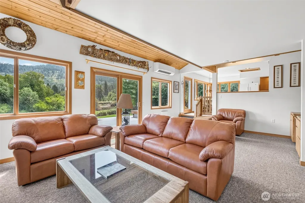 87 Outrigger Lane Leavenworth WA 98826