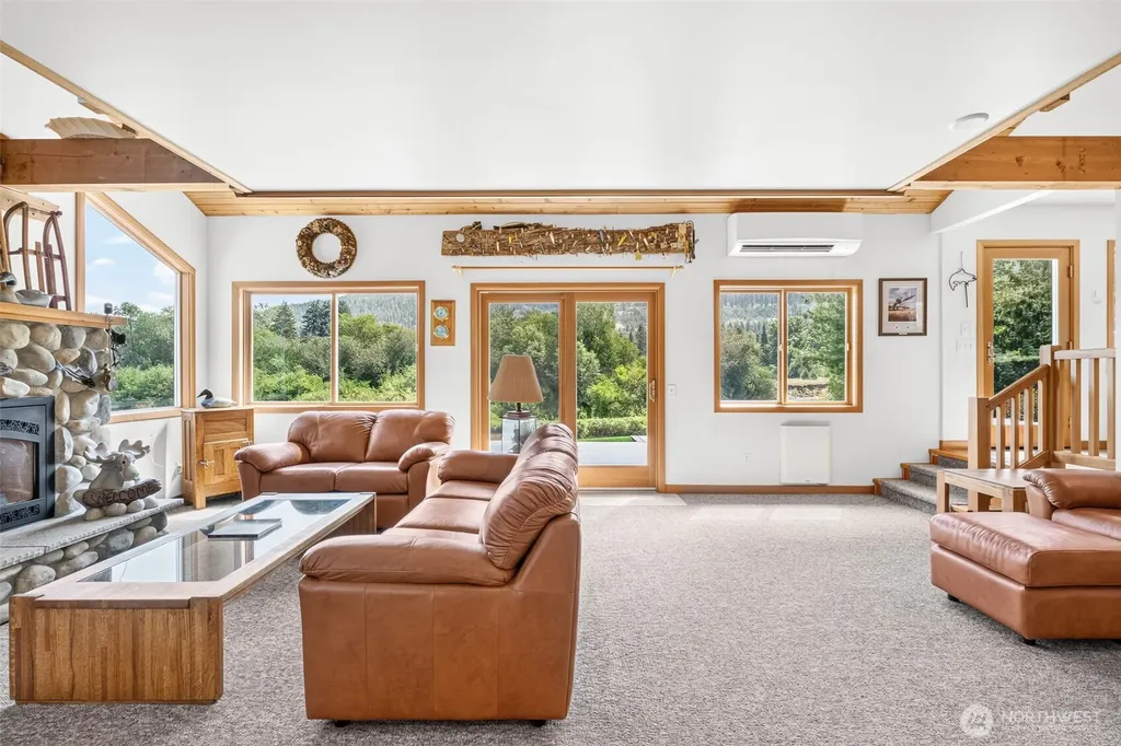 87 Outrigger Lane Leavenworth WA 98826