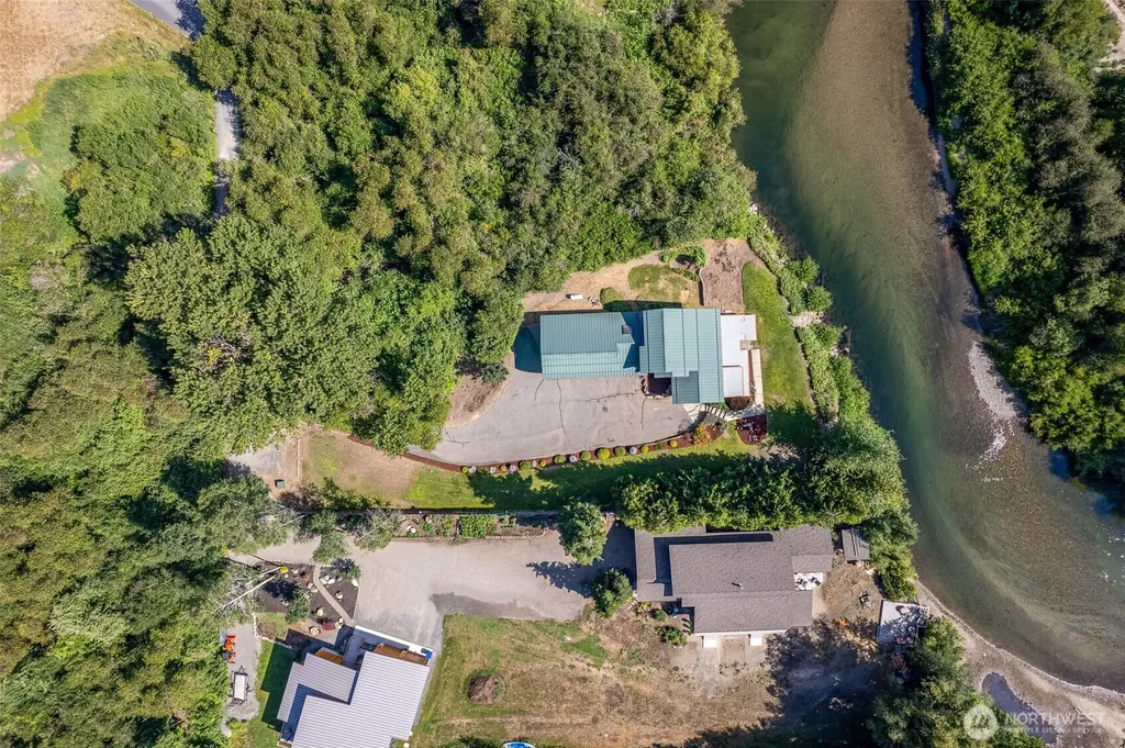 87 Outrigger Lane Leavenworth WA 98826