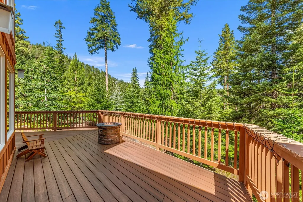 6725 Forest Ridge Drive Wenatchee WA 98801