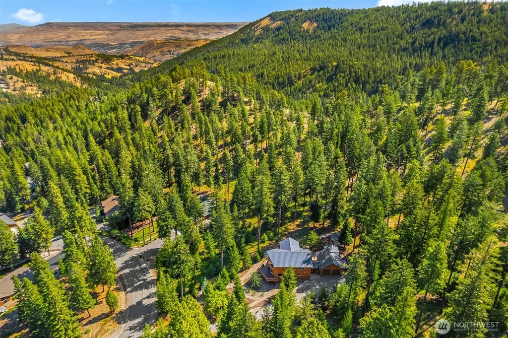6725 Forest Ridge Drive Wenatchee WA 98801