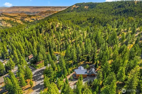 6725 Forest Ridge Drive Wenatchee WA 98801
