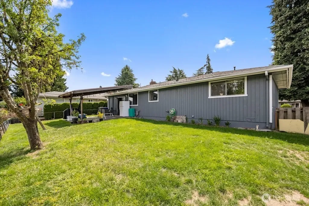 2406 24th Street Renton WA 98056