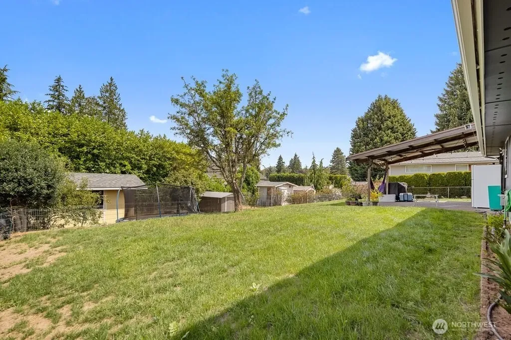 2406 24th Street Renton WA 98056