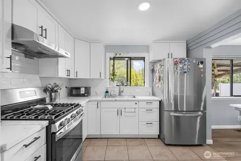 2406 24th Street Renton WA 98056