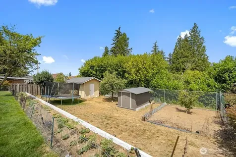 2406 24th Street Renton WA 98056