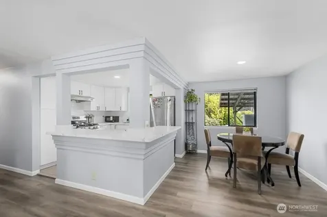 2406 24th Street Renton WA 98056