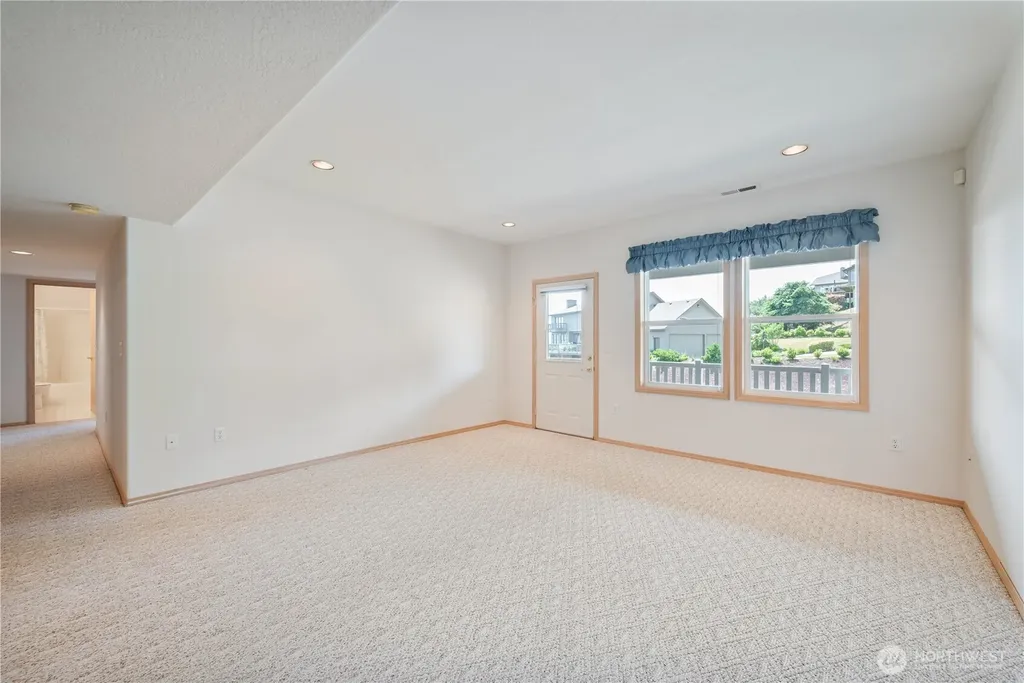 11 View Ridge Circle Longview WA 98632