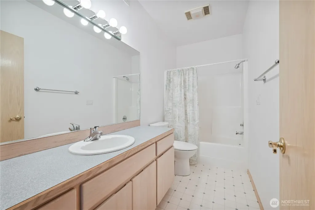 11 View Ridge Circle Longview WA 98632
