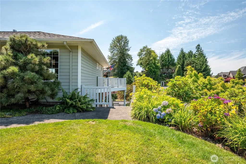 11 View Ridge Circle Longview WA 98632