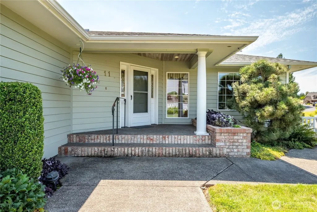 11 View Ridge Circle Longview WA 98632