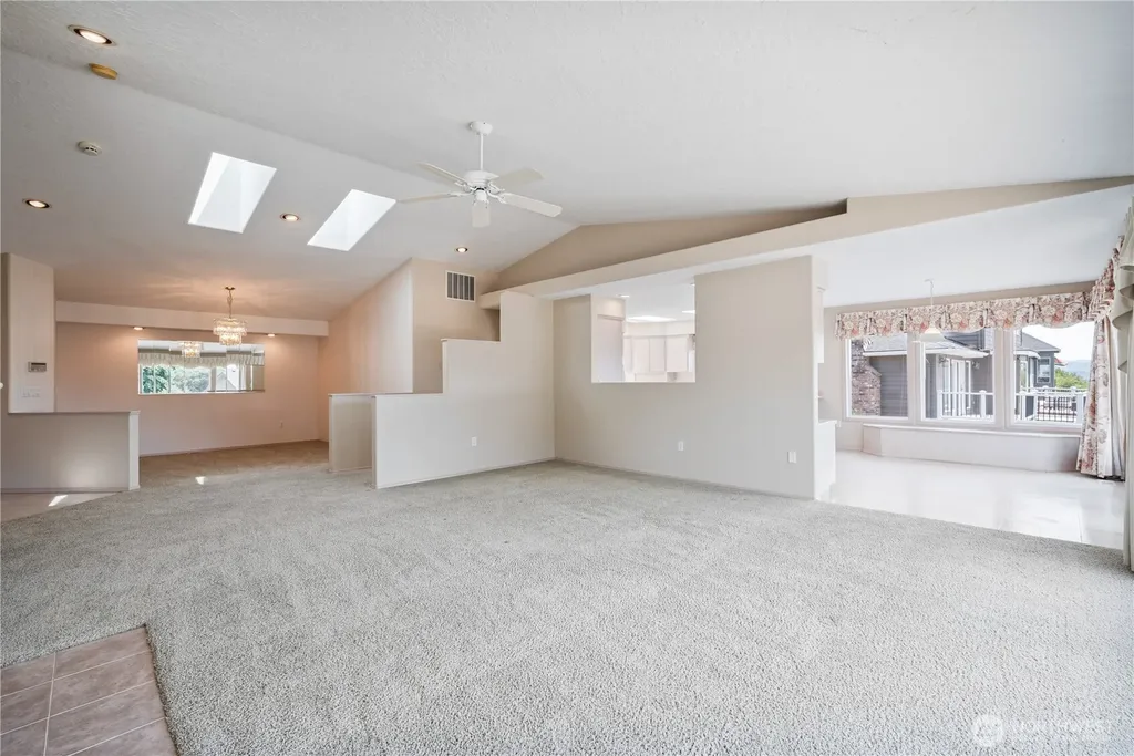 11 View Ridge Circle Longview WA 98632