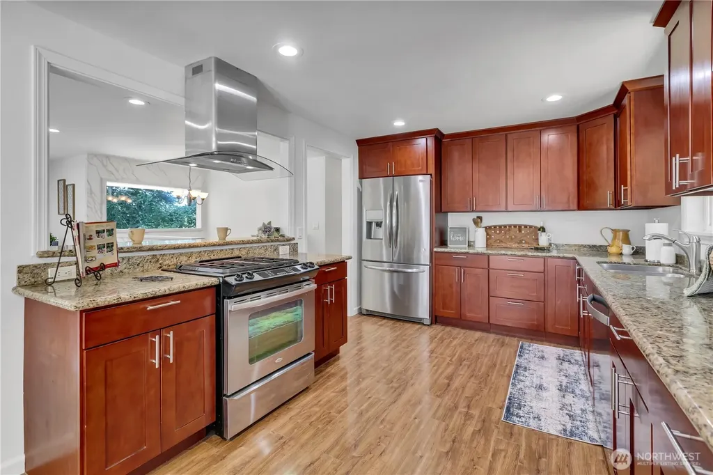 18415 9th Street E Lake Tapps WA 98391
