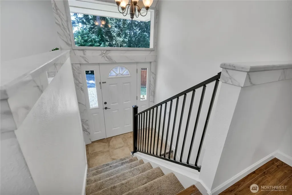 18415 9th Street E Lake Tapps WA 98391