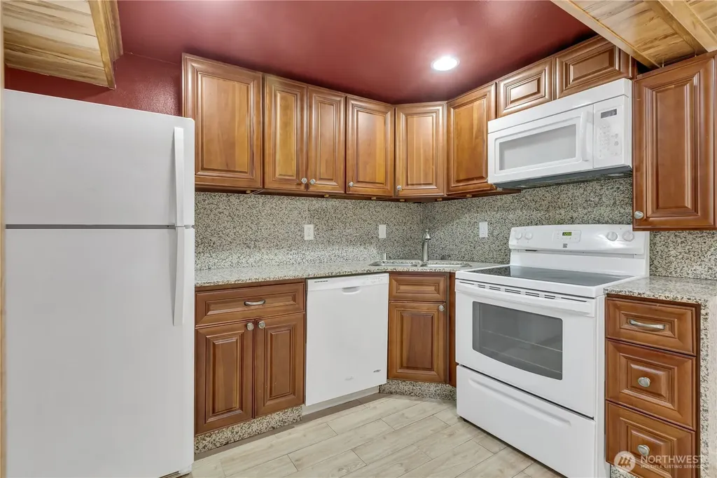 18415 9th Street E Lake Tapps WA 98391