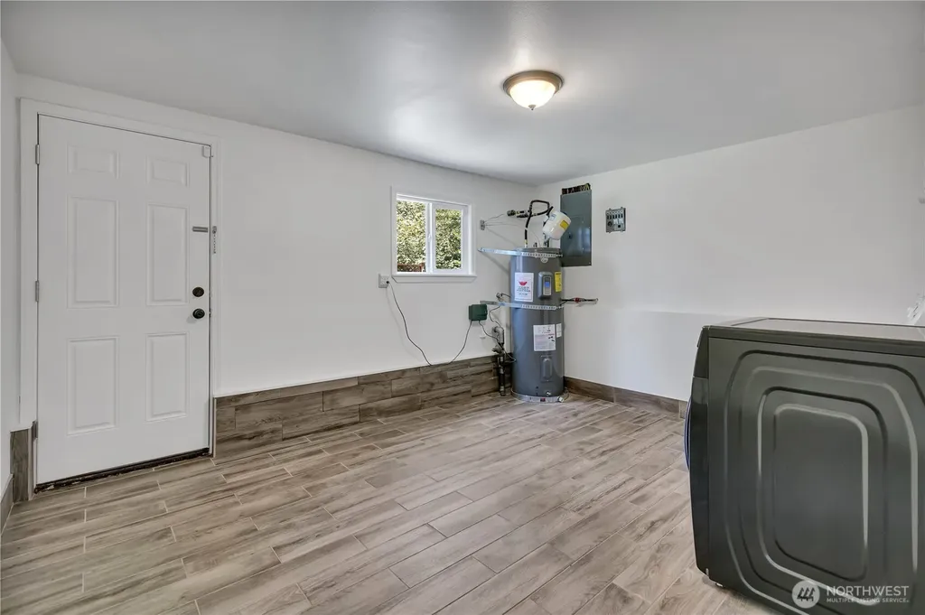 18415 9th Street E Lake Tapps WA 98391