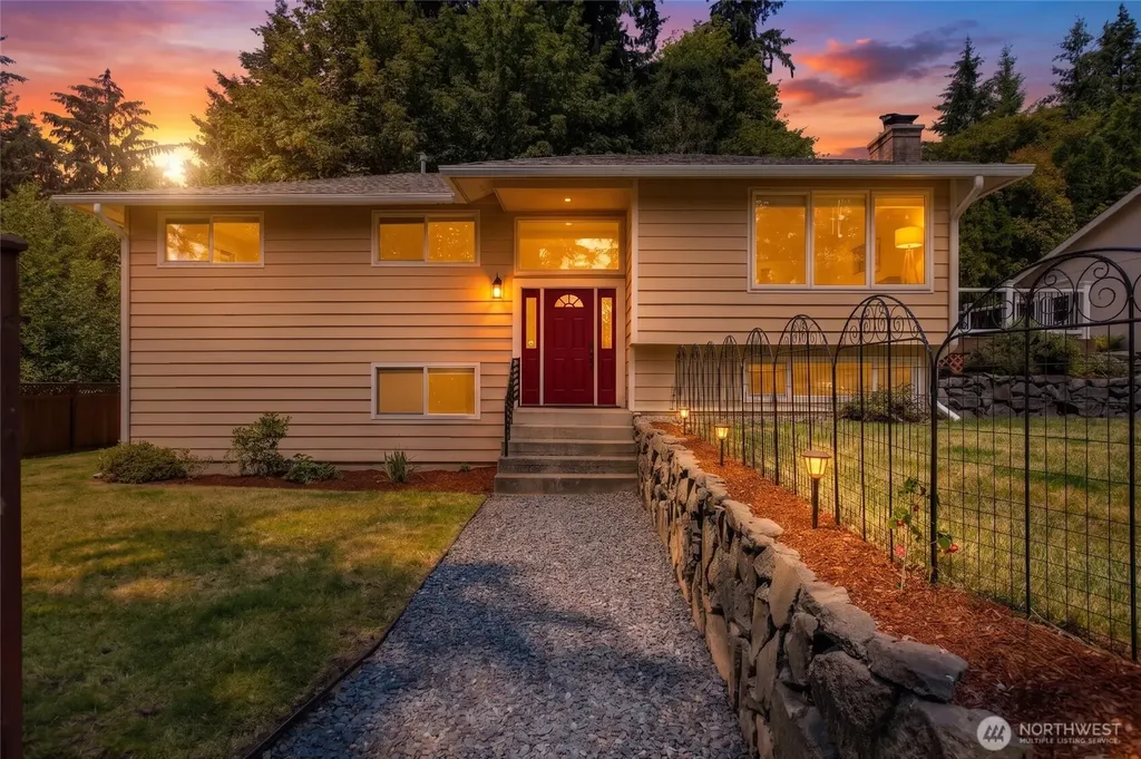 18415 9th Street E Lake Tapps WA 98391