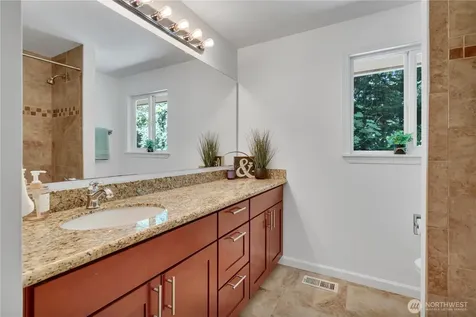 18415 9th Street E Lake Tapps WA 98391