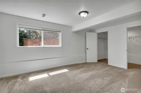18415 9th Street E Lake Tapps WA 98391