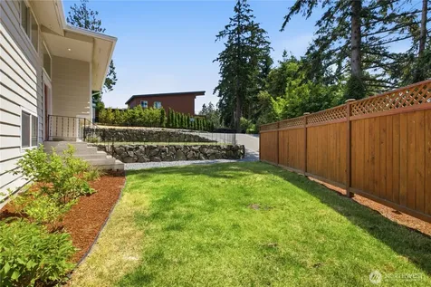 18415 9th Street E Lake Tapps WA 98391
