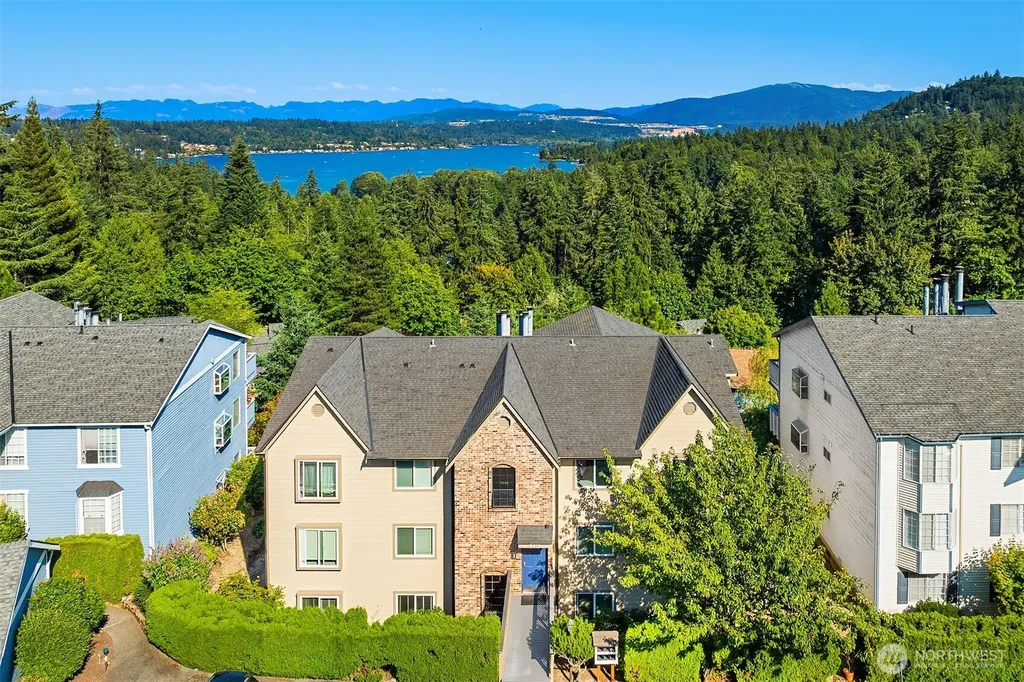 3410 161st Court E Bellevue WA 98008