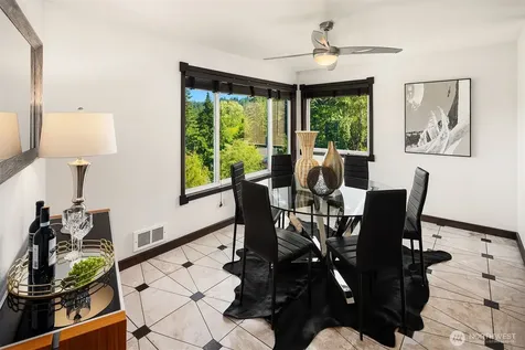 3410 161st Court E Bellevue WA 98008